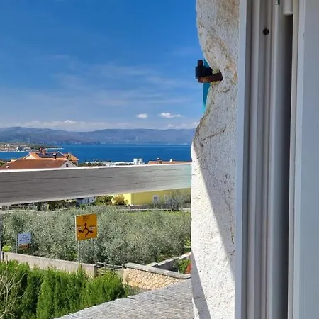 Ca'pietra, Rustic Stone House * Malinska