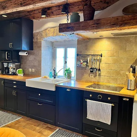 Ca'pietra, Rustic Stone House *