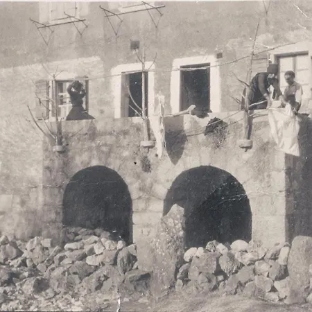 Ca'pietra, Rustic Stone House Villa *