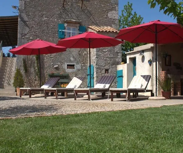 Vilă Ca'pietra, Rustic Stone House *