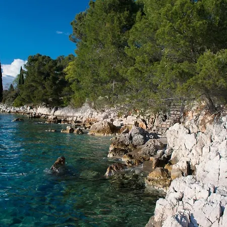 Ca'pietra, Rustic Stone House Villa *