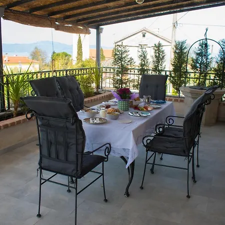 Ca'pietra, Rustic Stone House *
