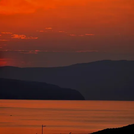 Villa Ca'pietra, Rustic Stone House *