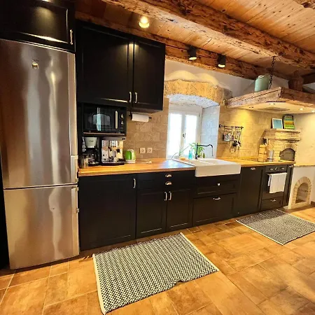 Ca'pietra, Rustic Stone House *