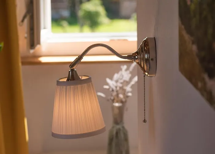 Ca'pietra, Rustic Stone House