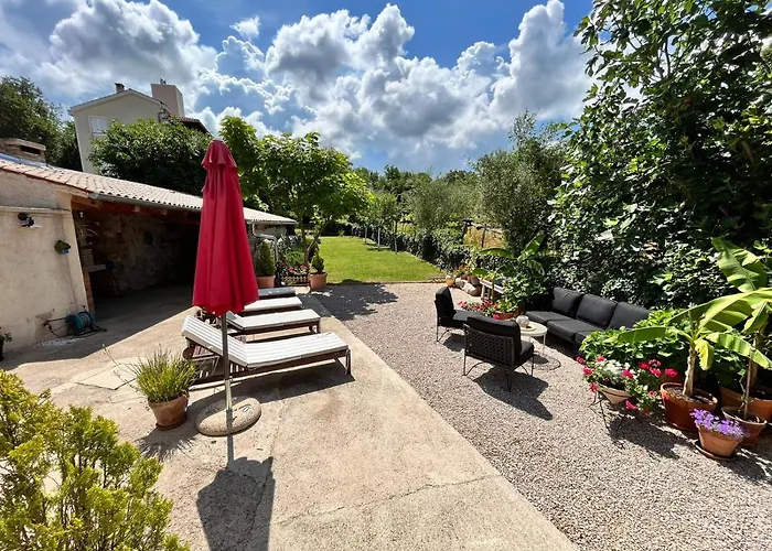 Ca'pietra, Rustic Stone House Vila Malinska