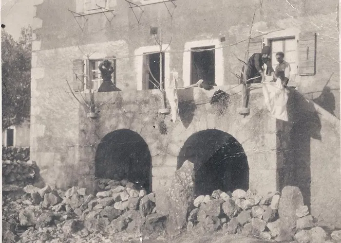Ca'pietra, Rustic Stone House Vila *
