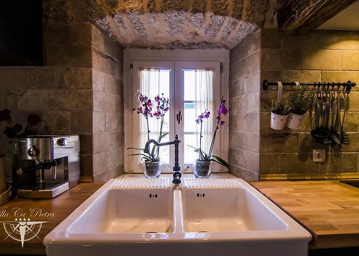 Ca'pietra, Rustic Stone House