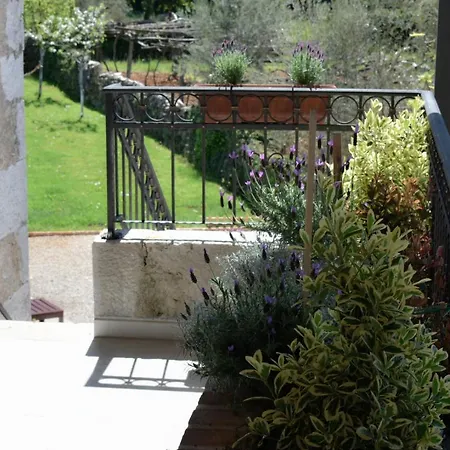 Ca'pietra, Rustic Stone House Vilă Malinska