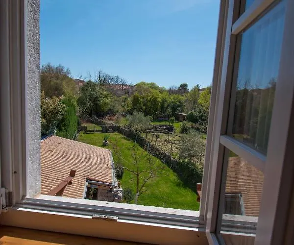 Ca'pietra, Rustic Stone House